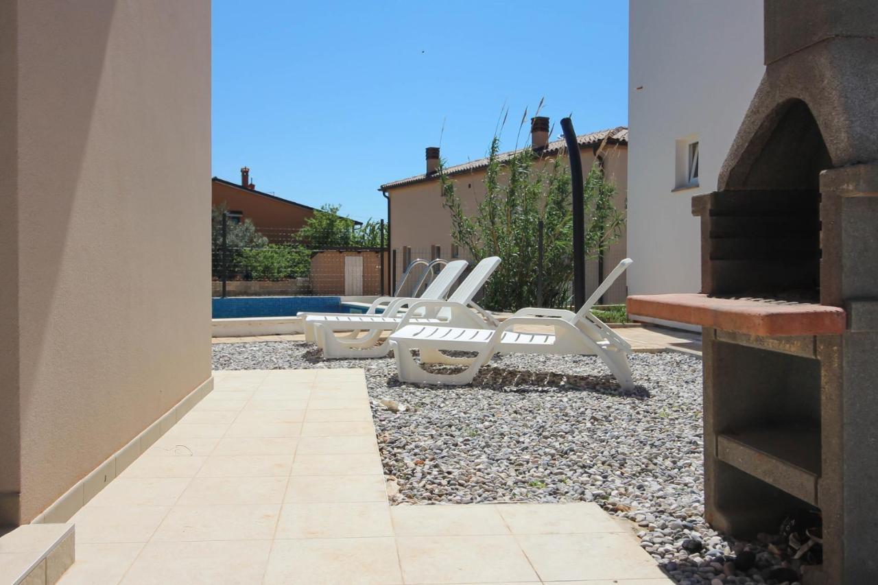 New Villa Seve II With Pool, Near The Town Center, 3Km From The Beach Pula Exteriér fotografie